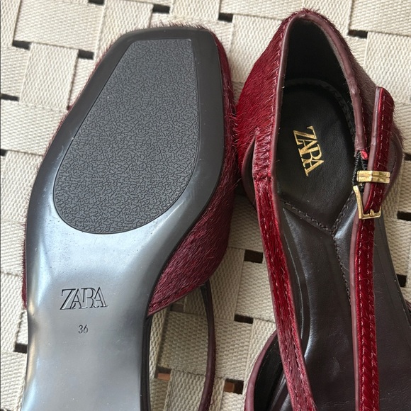 Zara Strappy Furskin Leather Ballet flats with Buckle Detail women’s 36 US 6 - Picture 9 of 10
